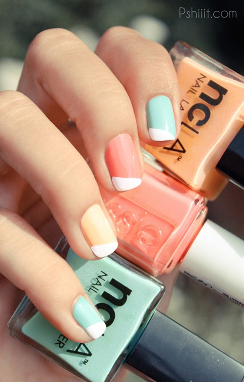 colorblock_pastel_diagonal_nails_french_manicure